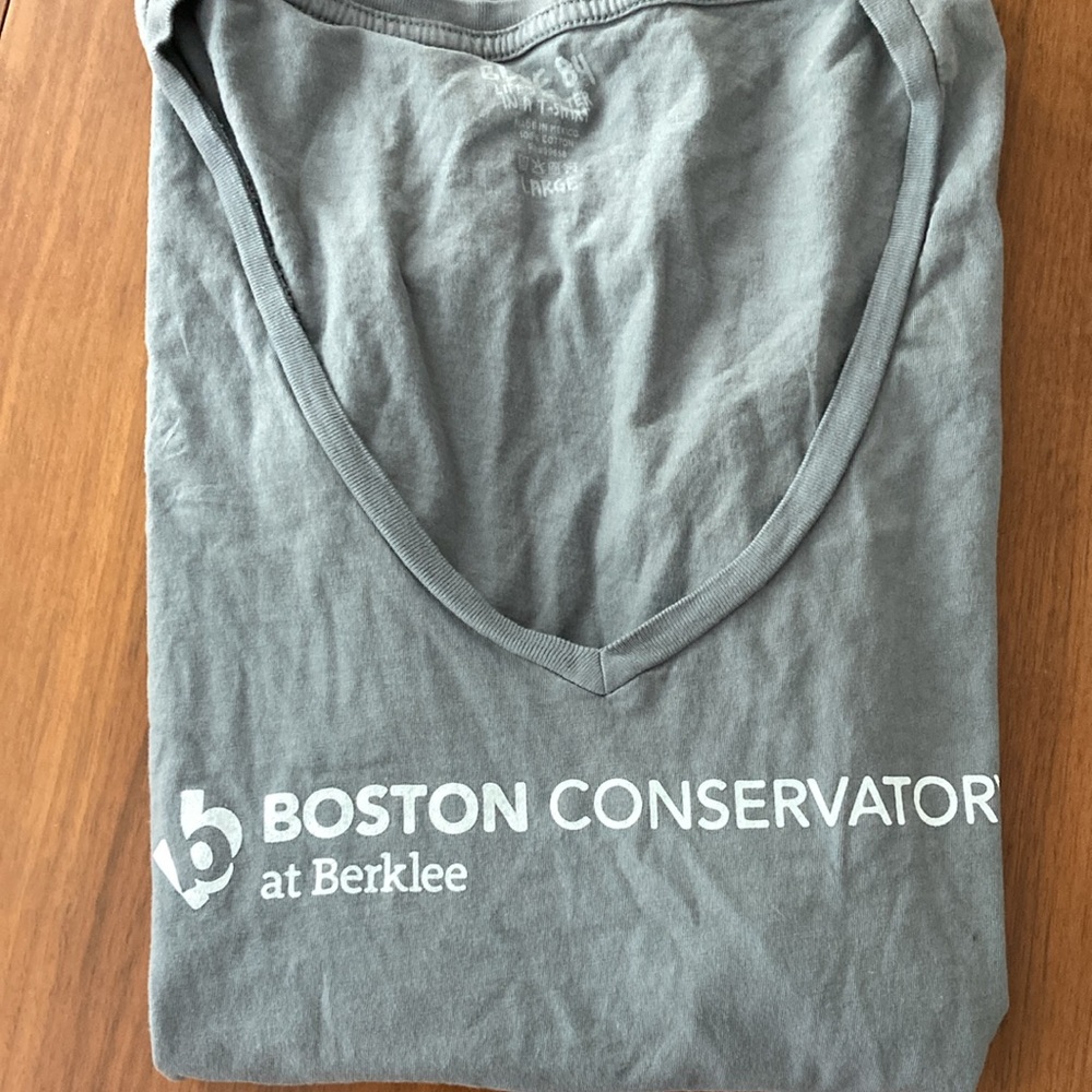 Boston Conservatory at Berklee (BoCo) T-shirt, sz Large